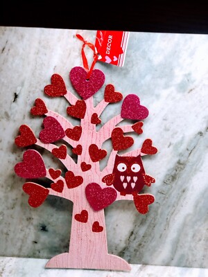 Valentine’s Tree Shaped Heart Hanging Wall Sign. 14