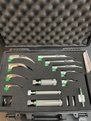 Welch Allyn MIL5062 Fiber Optic Laryngoscope Kit   Incomplete   Missing Halogen