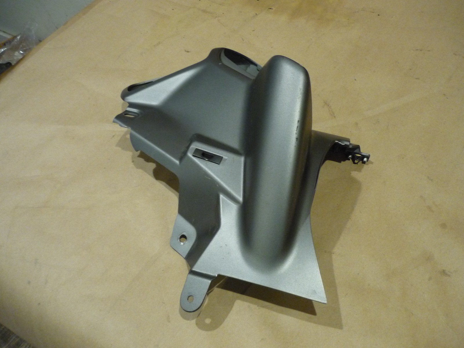 Ferrari 458 - Center Dash Air Vent Housing LHD (Damage) - P/N 82986400