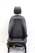 Mercedes GLA W247 Sitz rechts