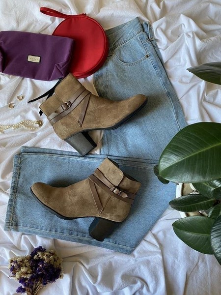 Women Clarks Boots Brown Suede 42 #1P53