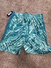 Men s Under Armor Gym Shorts Size Large