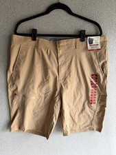 Reel Life Shorts Mens XL Beige Riptide Performance Hiking Fishing Camp NWT