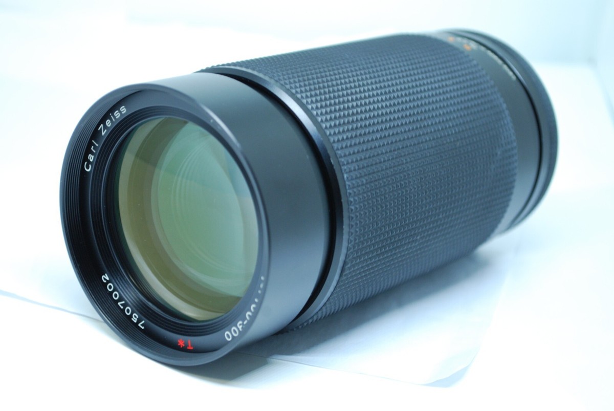 Contax ZEISS Vario-Sonnar T 100-300mm f/4.5-5.6 MF Lens for sale