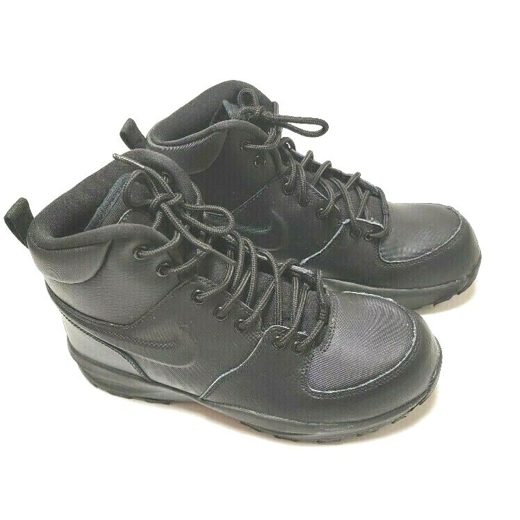 nike manoa boots size 7