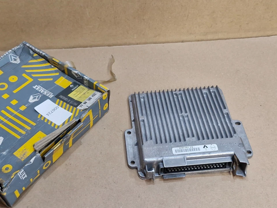 Renault Clio Engine Control Unit ECU 7700108455 7700866295 Genuine NEW OEM - Image 2 of 4