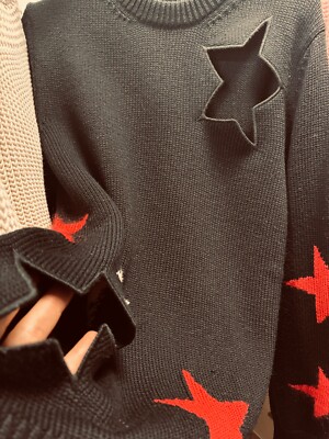 【GIVENCHY】切り抜きスターニット GIVENCHY】切り抜きスターニット
