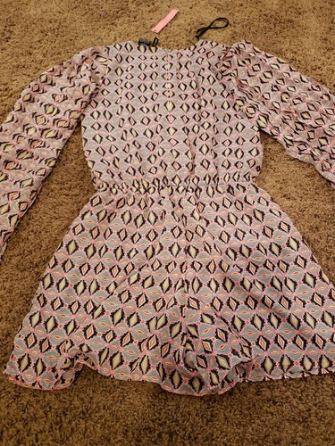 NEW FIRE LOS ANGELES Boho Flare Sleeves Sheer Shorts Romper S NWT Retail $65 - Picture 6 of 7