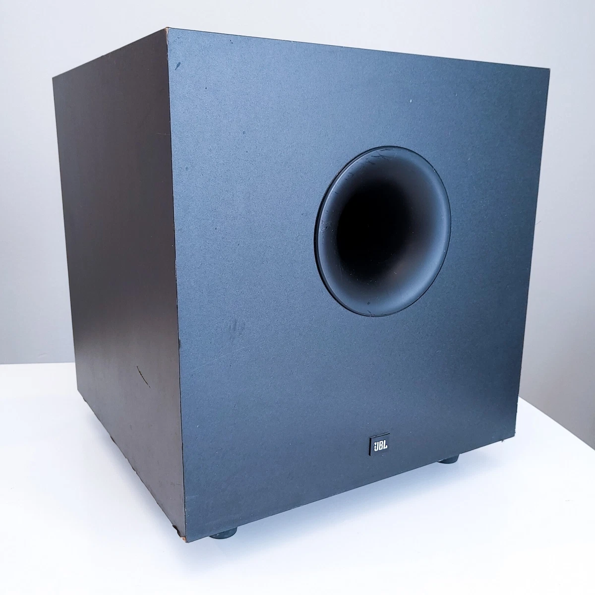 JBL SUB125A Simply Cinema Home Theater Powered Subwoofer Working