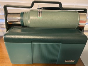 stanley 7qt heritage cooler