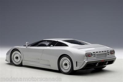 オートアート 1/18 ブガッティ EB110 GT ダークレッド AutoArt Bugatti EB110 GT, Dark Red 1/18 Diecast Car