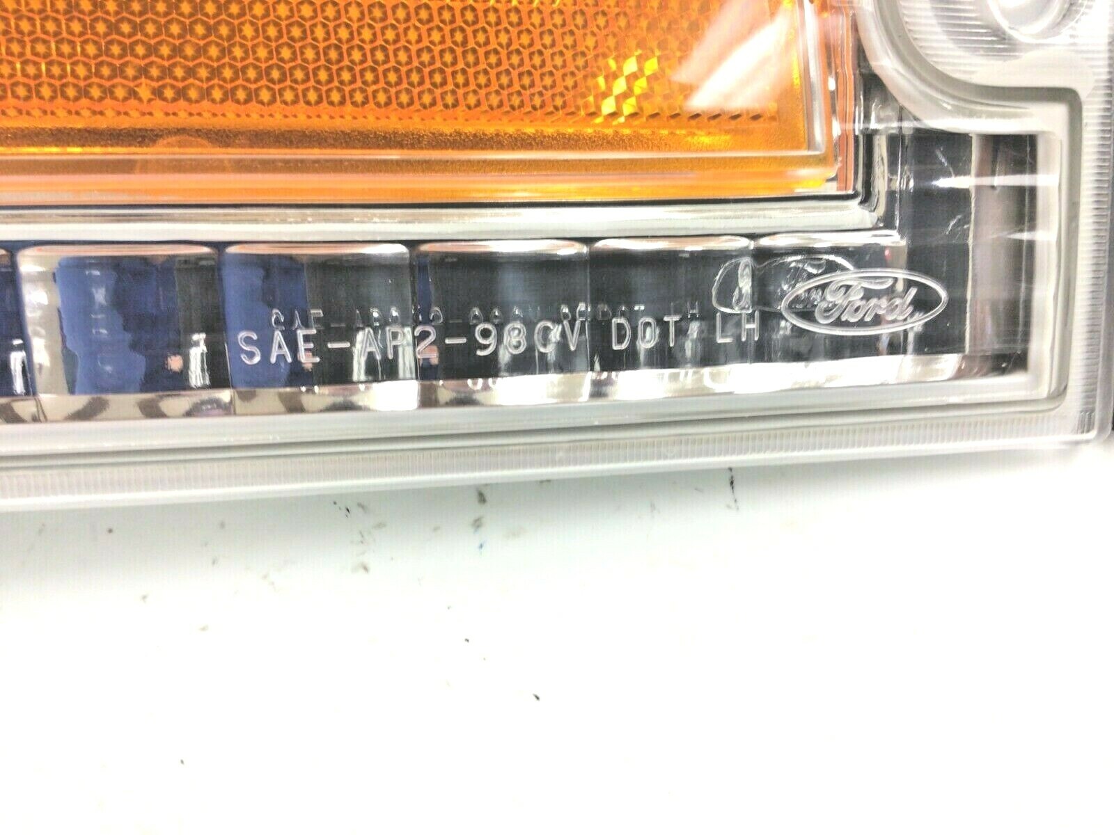 20062011 Ford Crown Victoria LH Driver Front Marker Lamp new OEM 6W7Z15A201BA eBay