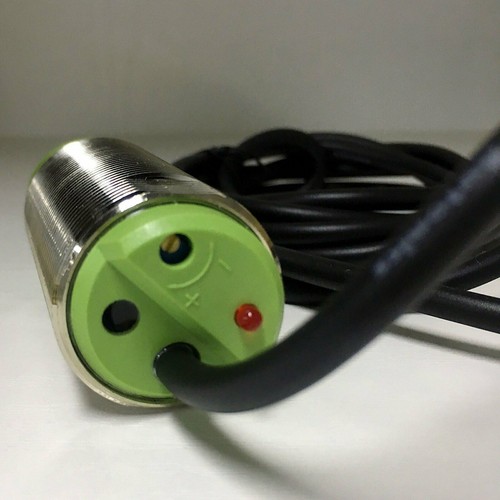 CR30-15DN New For Autonics Proximity Switch Free Shipping - Picture 4 of 7