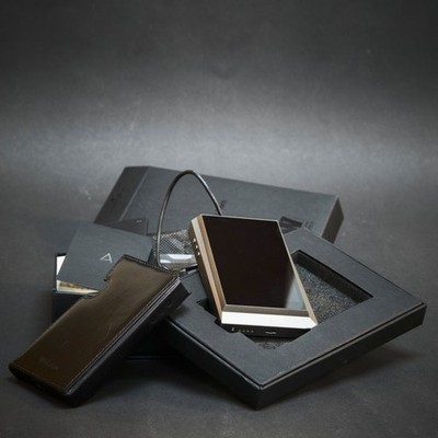Astell&Kern AK320 Tragbarer Hi-Res Musikplayer, mit OVP komplett
