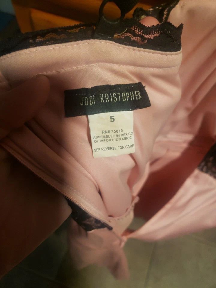 Pink And Black Lace Mini Dress With Pockets Size 5 - Image 3 of 3