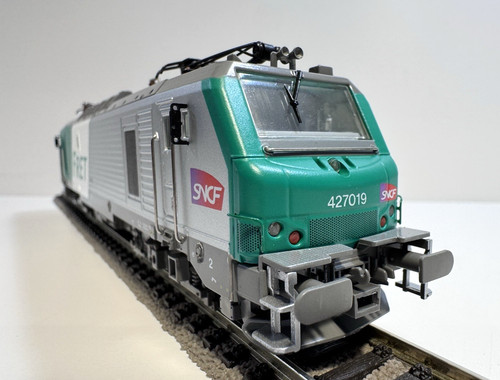 MEHANO 3249 - Locomotive type BB 27000 livrée Fret ep.V de la SNCF 427019 en HO | Zustand: Occasion