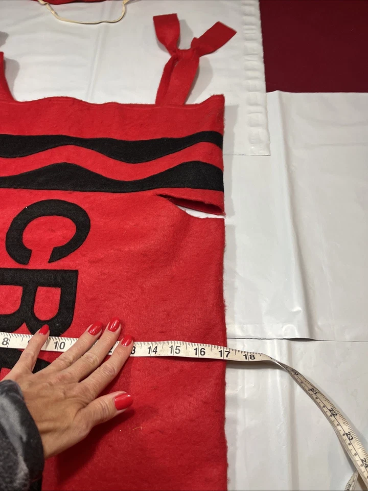 Fantasia de lápis de cor vermelho VESTIDO SEM MANGAS E CHAPÉU Mulheres Pequenas, Extra Grande Criança Mais Velha, Feito à Mão - Imagem 3 de 4