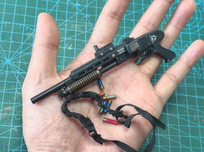 Shotgun Figure 1/6 Scale VGM22 Weapon HT Hottoys Resident Evil 6 Leon S. Kennedy