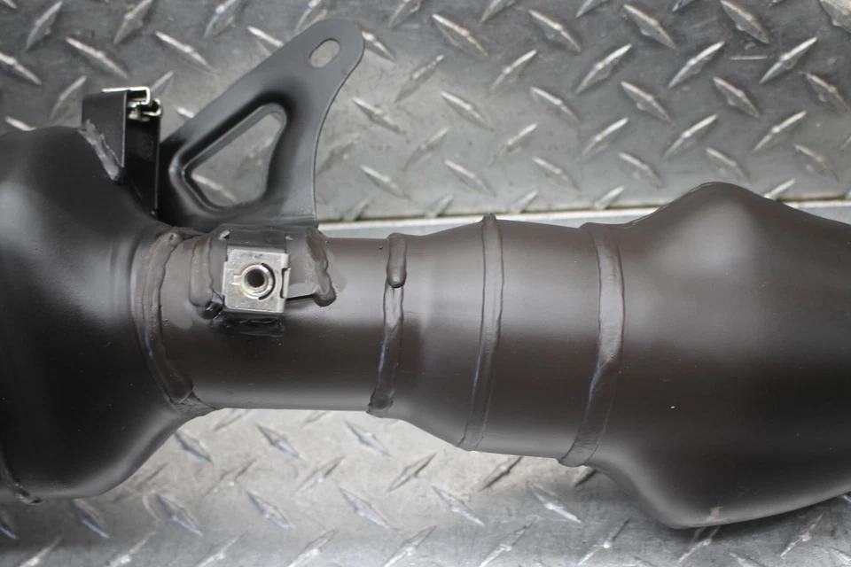 Silenciador de tubo de escape Aprilia RSV4/TUONO V4 2013 OEM  Foto 4 de 4