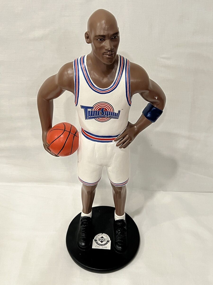 Michael Jordan Space Jam Tune Squad Statue Upper Deck 20 Michael Jordan Space Jam Tune Squad Statue Upper Deck 20
