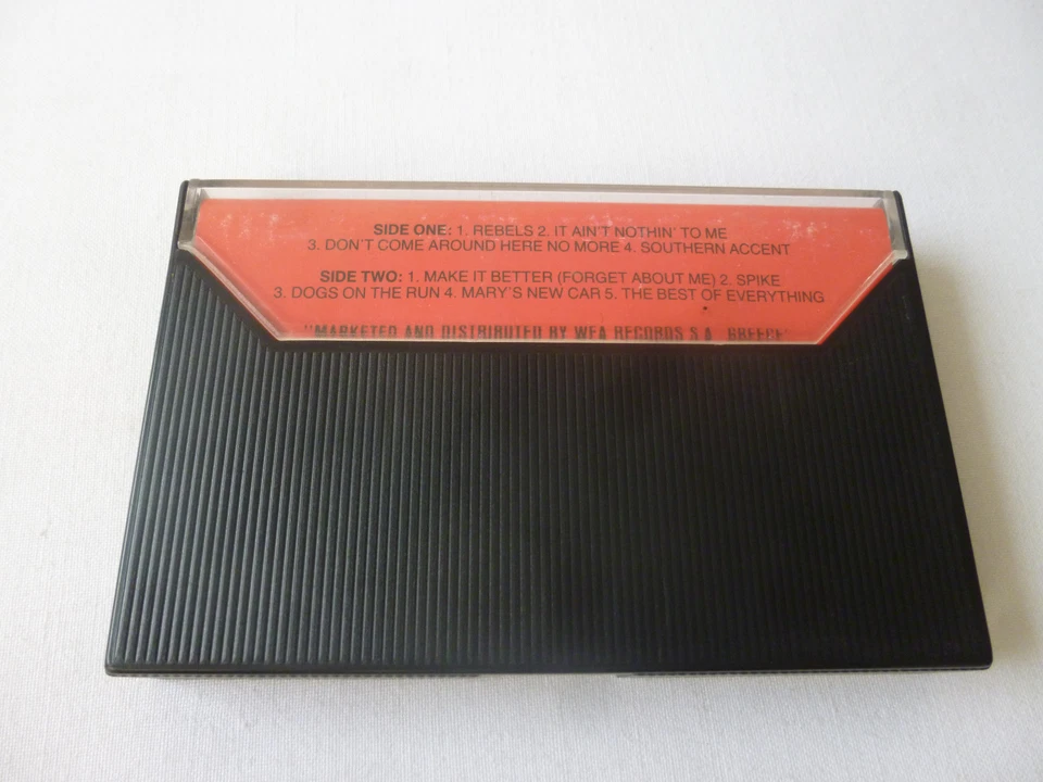 TOM PETTY AND THE HEARTBREAKERS ~ SOUTHERN ACCENTS ~ 1985 GREEK CASSETTE TAPE - Image 3 of 4