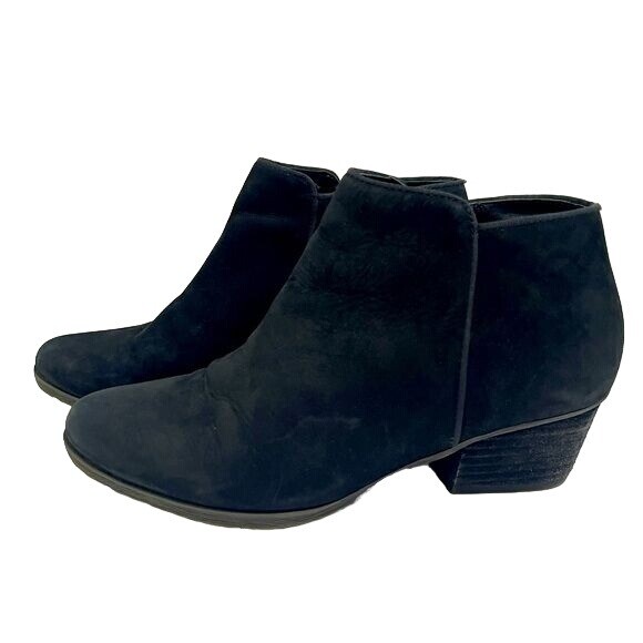 Blondo suede low healed ankle zipper boot size 8.5 festival boho casual
