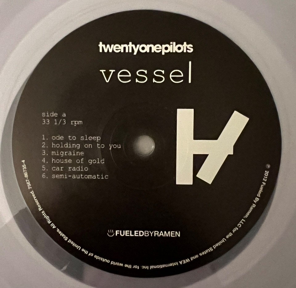 TWENTY ONE PILOTSVESSEL FUELED BY RAMEN CLEAR WAX OG 2014 STEREO