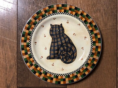 Debbie Mumm Sakura 1998 Halloween Salad Dessert Plate Black Plaid Cat 8 inch 