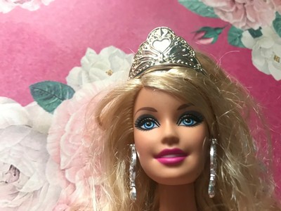 barbie with crown
