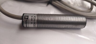 Telemecanique Sensor XSA-057813 12/48 VDC Inductive Sensor