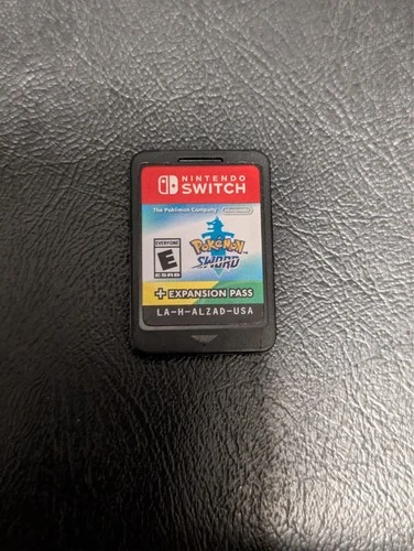 Pokémon Sword + Pokémon Sword Expansion Pass (Nintendo Switch) Loose Cartridge