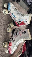 White High Top Quad Roller Skates Pair, Graphic Design, White Wheels