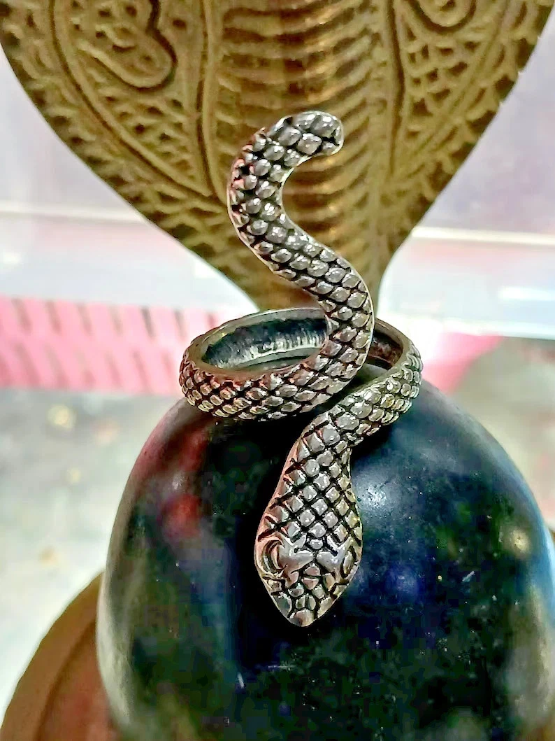 Vashikaran Desire Ring – Haunted XXX Djinn – Love & Lust Amplifier