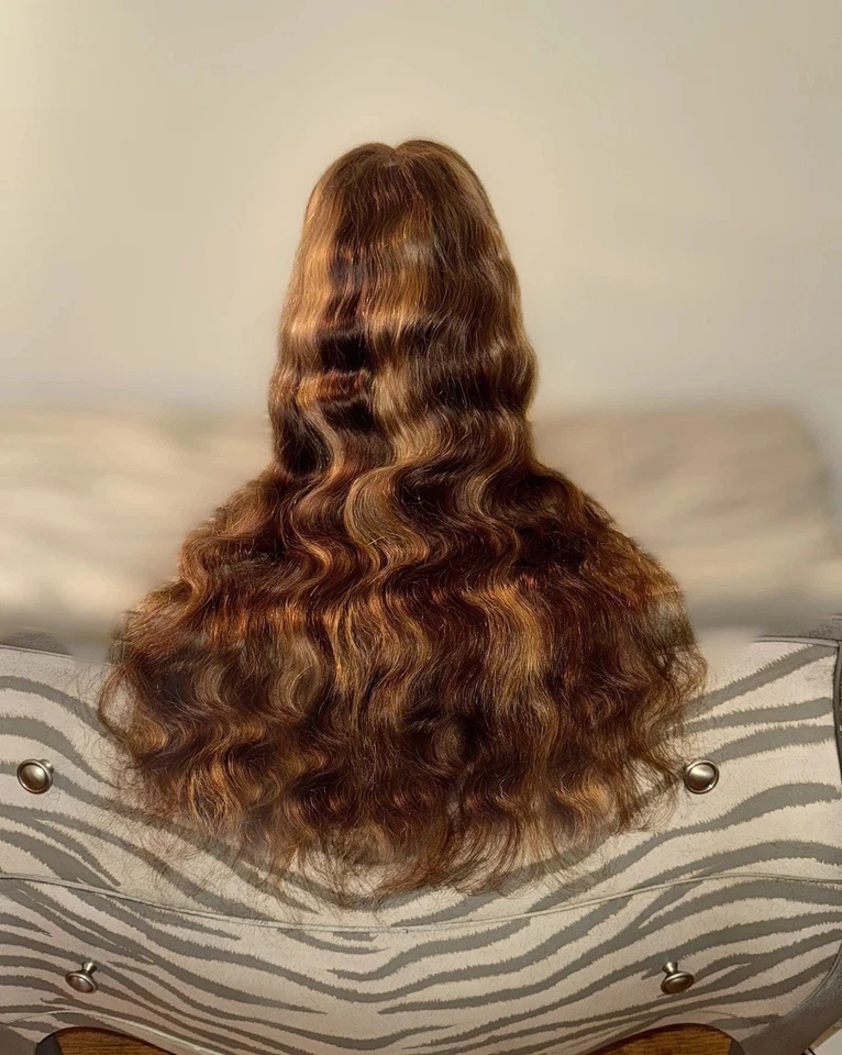 28 Inch,Gorgeous Color Pattern,Brown W/Blond Highlights,Body Wave,Human Hair Wig - Image 2 of 4