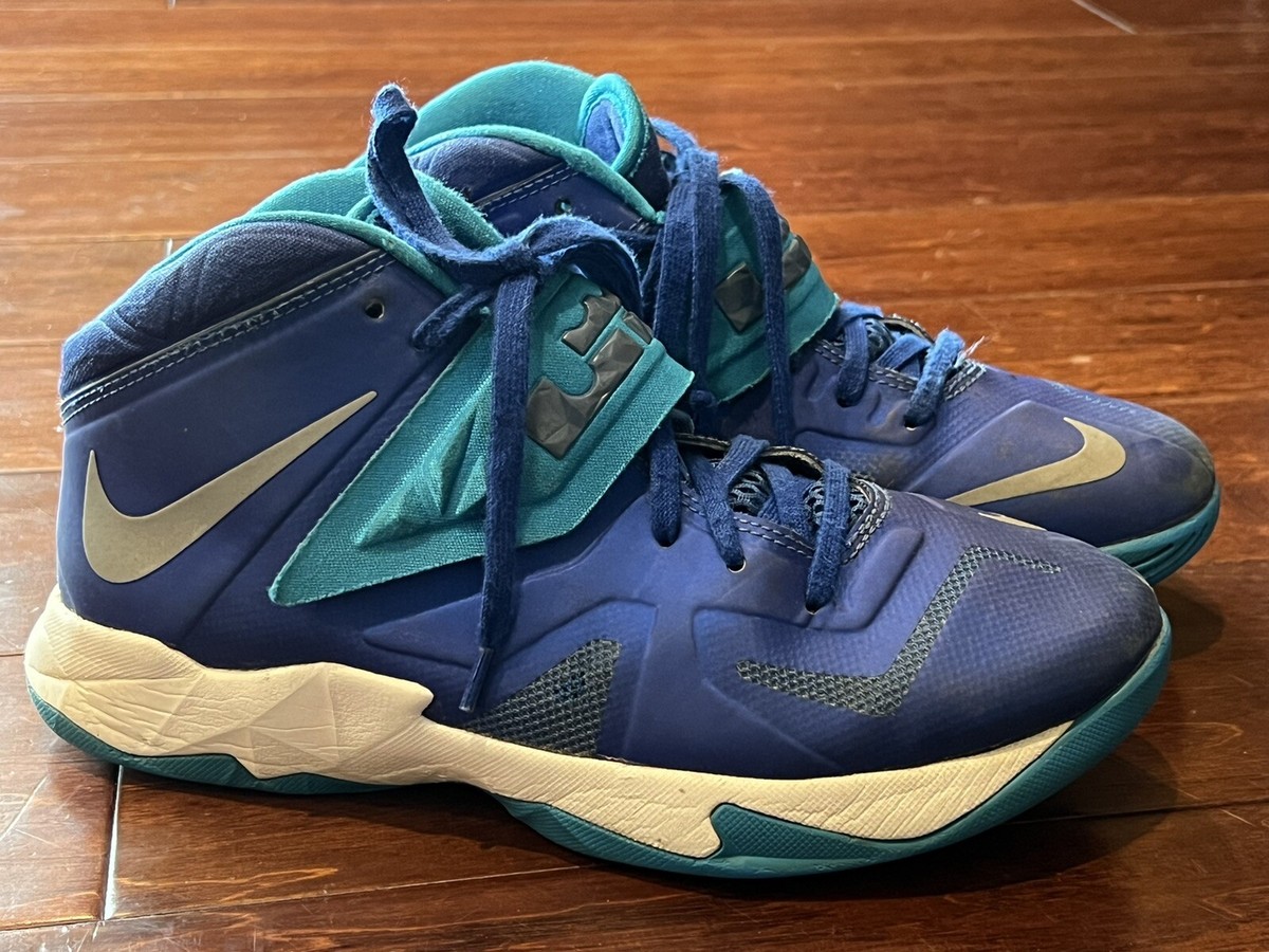 air jordan low 1 pine green