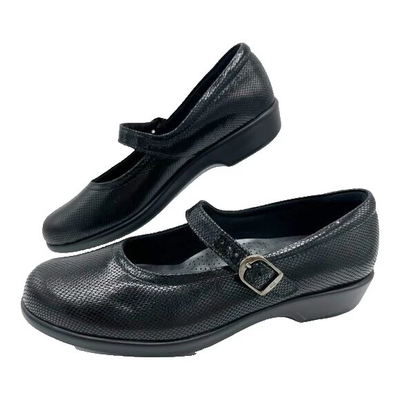 Buckle Casual SAS Flats for Women