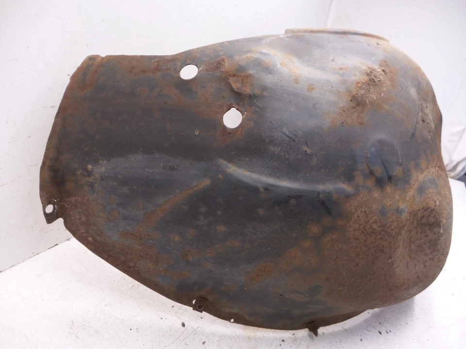 70-81 Firebird Trans Am roda interna de metal para-lama poço passageiro lado direito GM - Imagem 2 de 4