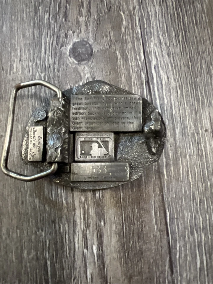 Fivela oficial 1988 Siskiyou edição limitada San Francisco Giants 533 de 10000 - Imagem 4 de 4