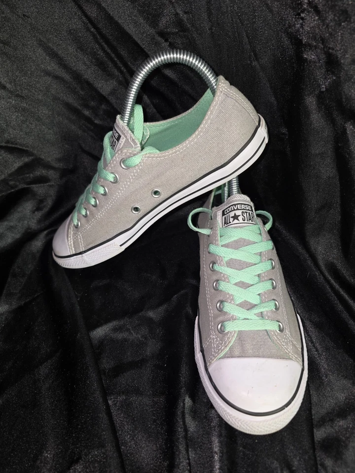 匡威低帮灰色绿色青少年 5 码 — 第 2/4 张图片