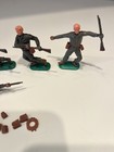Vintage Plastic Army Men Toy Soldiers ~ Made In England Lot of 6 — photo 4