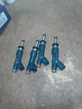 4x used OEM Fuel Injector 23250-37020 Fits 10-15 Prius Plug-In Lexus CT200h 1.8L