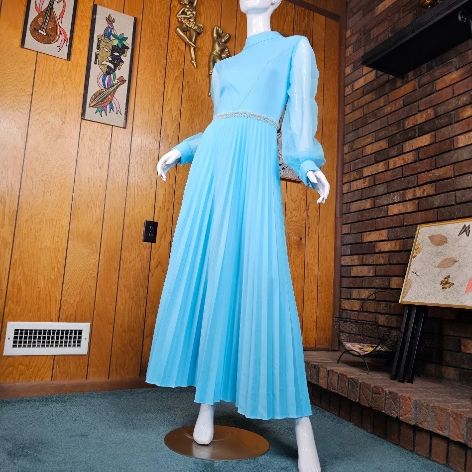 mod formal dress Mod/GoGo Vintage Dresses for Women for sale dressing mirror with storage