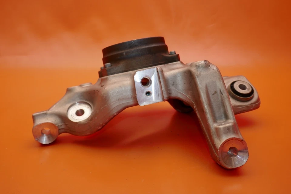 MERCEDES BENZ E300 NUDILLO TRASERO IZQUIERDO 2017 2018 2019 2020 E400 A2133572500 Foto 2 de 4