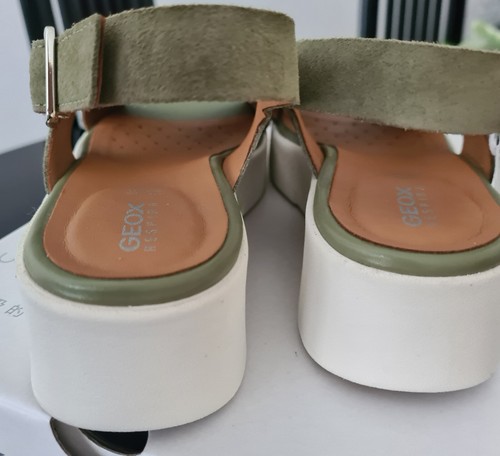 Hellgrüne Keilsandalette, Wedge, mit Plateau Gr. 38 von Geox mit Karton NEU ! - Bild 3 von 5