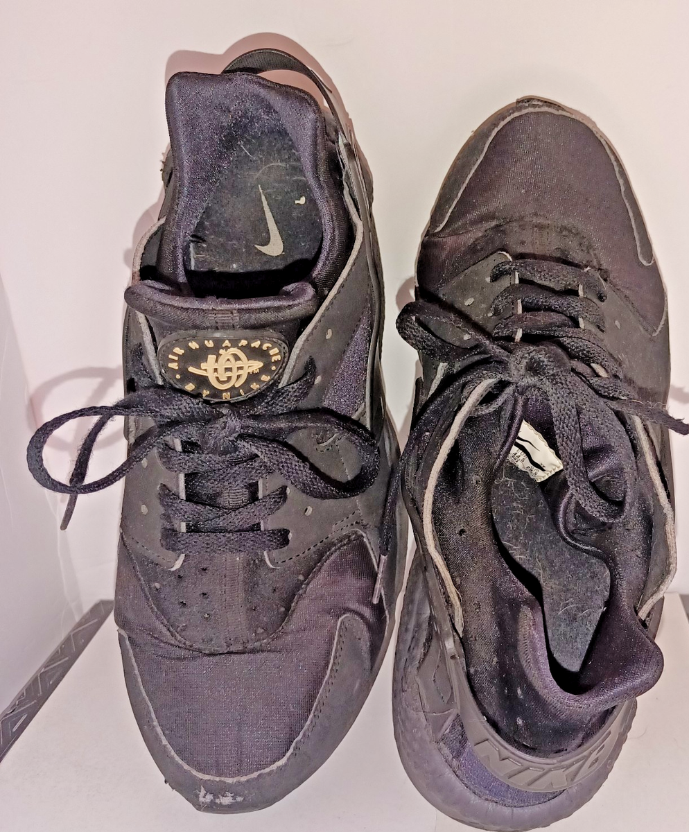 nike air huarache size 10