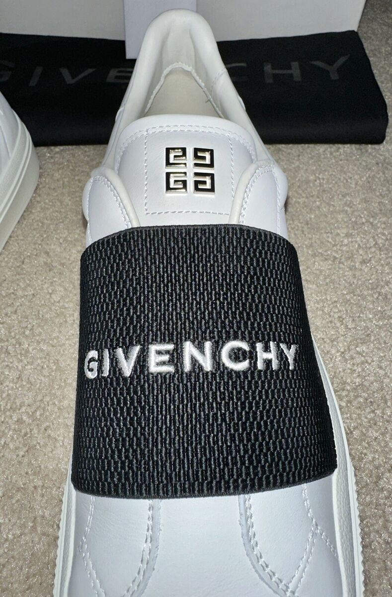 Men's Givenchy City Sport Logo Sneakers US 11.5 / 44.5 Men's Givenchy City Sport Logo Sneakers US 11.5 / 44.5