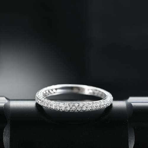 0.5ct Real Diamond Luxurious Wedding Anniversary Band Solid 18k White Gold Ring - Picture 7 of 10
