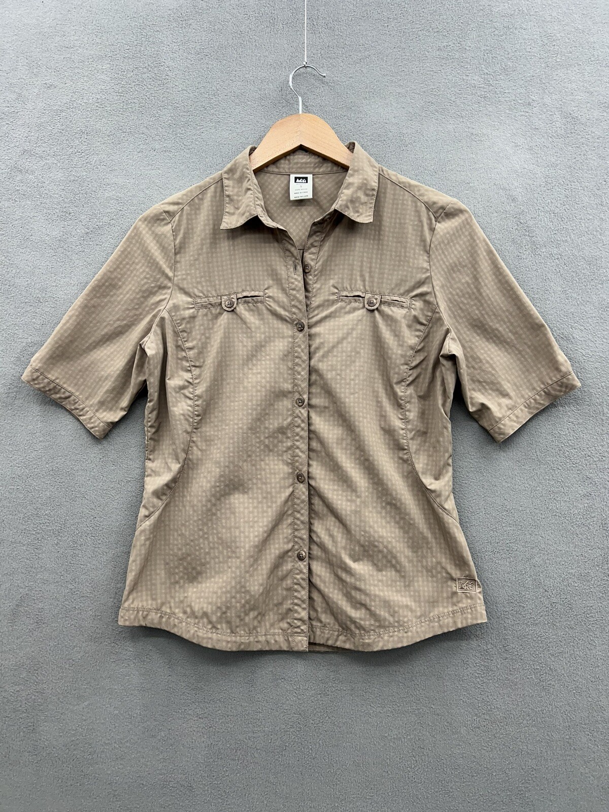REI Women’s Small Button Up Short Sleeve Shirt Nylon Brown