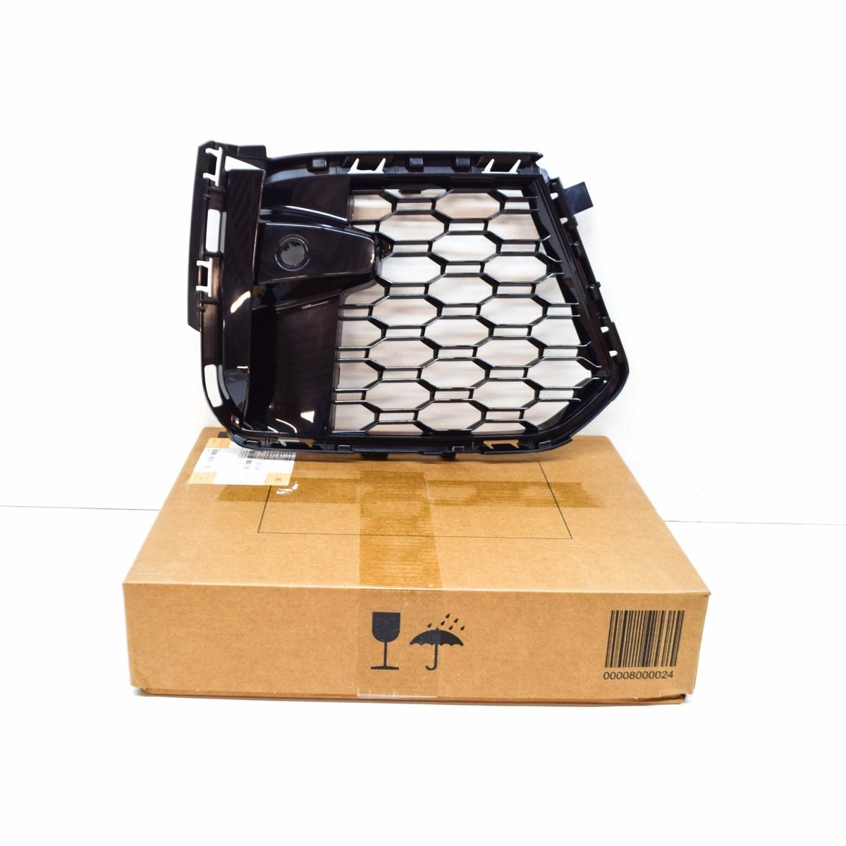 NEW BMW X6 G06 M FRONT RIGHT BUMPER OPEN GRILLE 51118069946