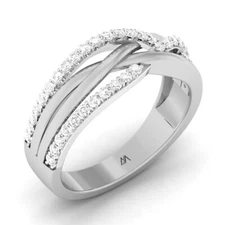 Stuning Lab Grown Diamond Women Ring in 14kt gold